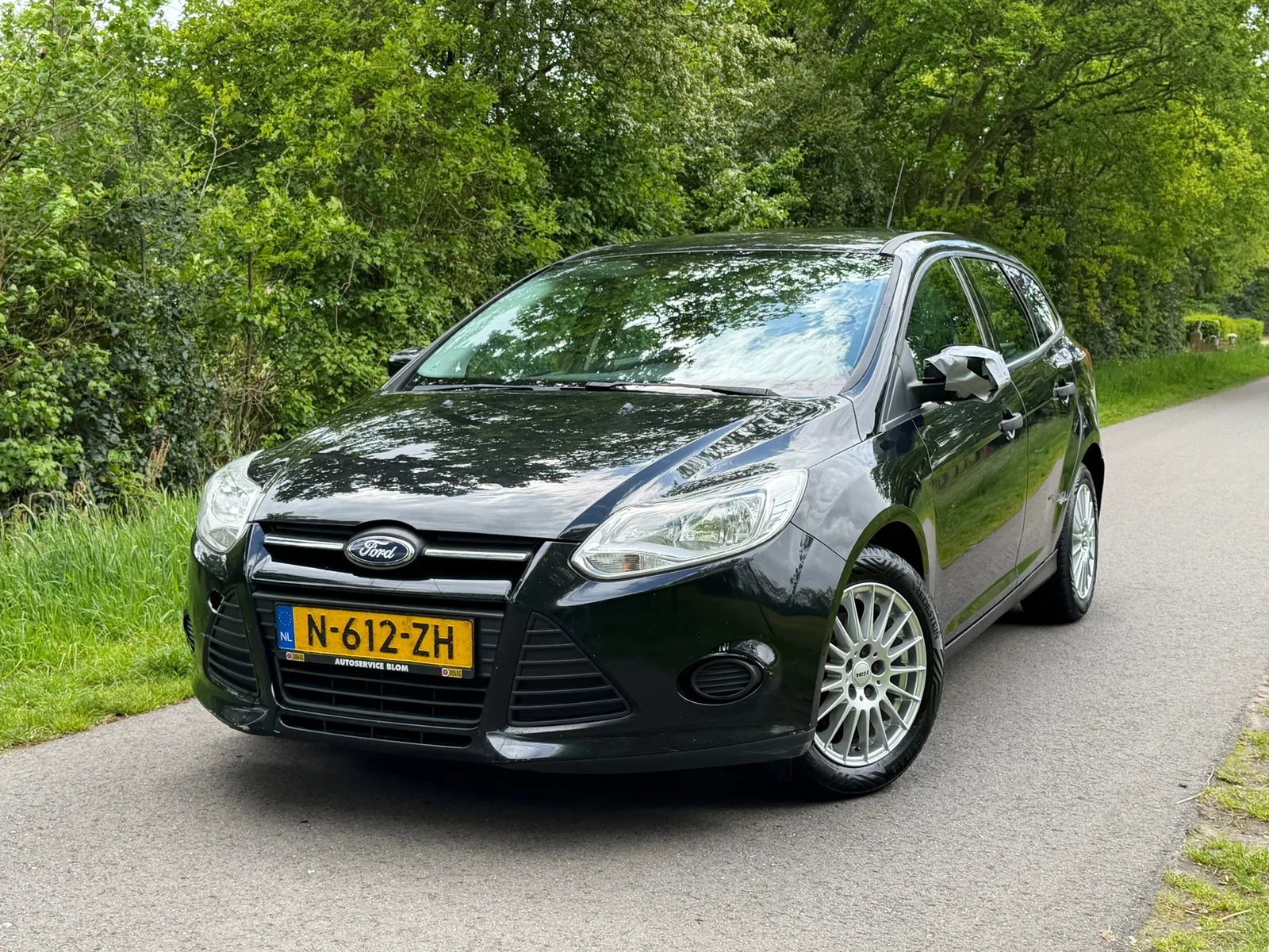 Ford Focus (2014) — foto 1