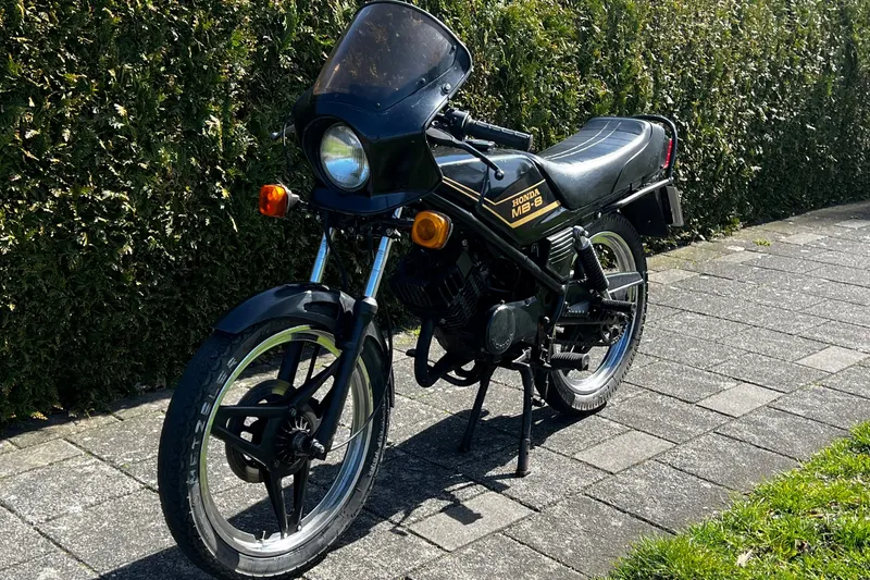 Honda MB-8 (1981)