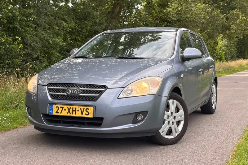 Kia Cee'd (2007)