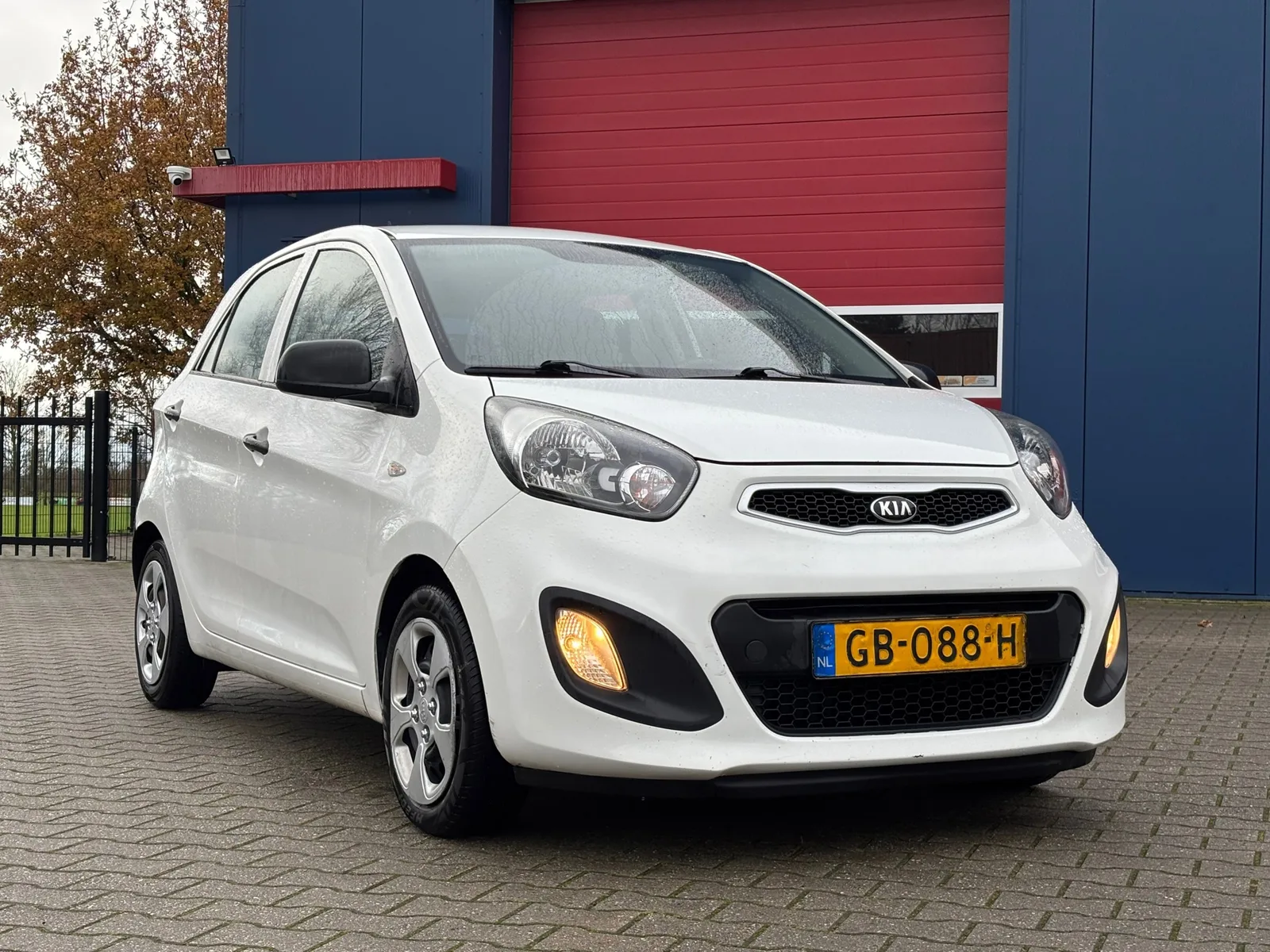 Kia Picanto (2015) — foto 1