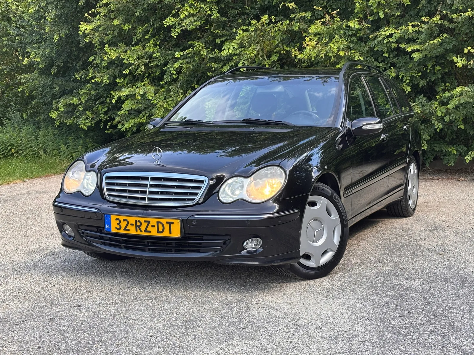 Mercedes-Benz C-Klasse (2005) — foto 1