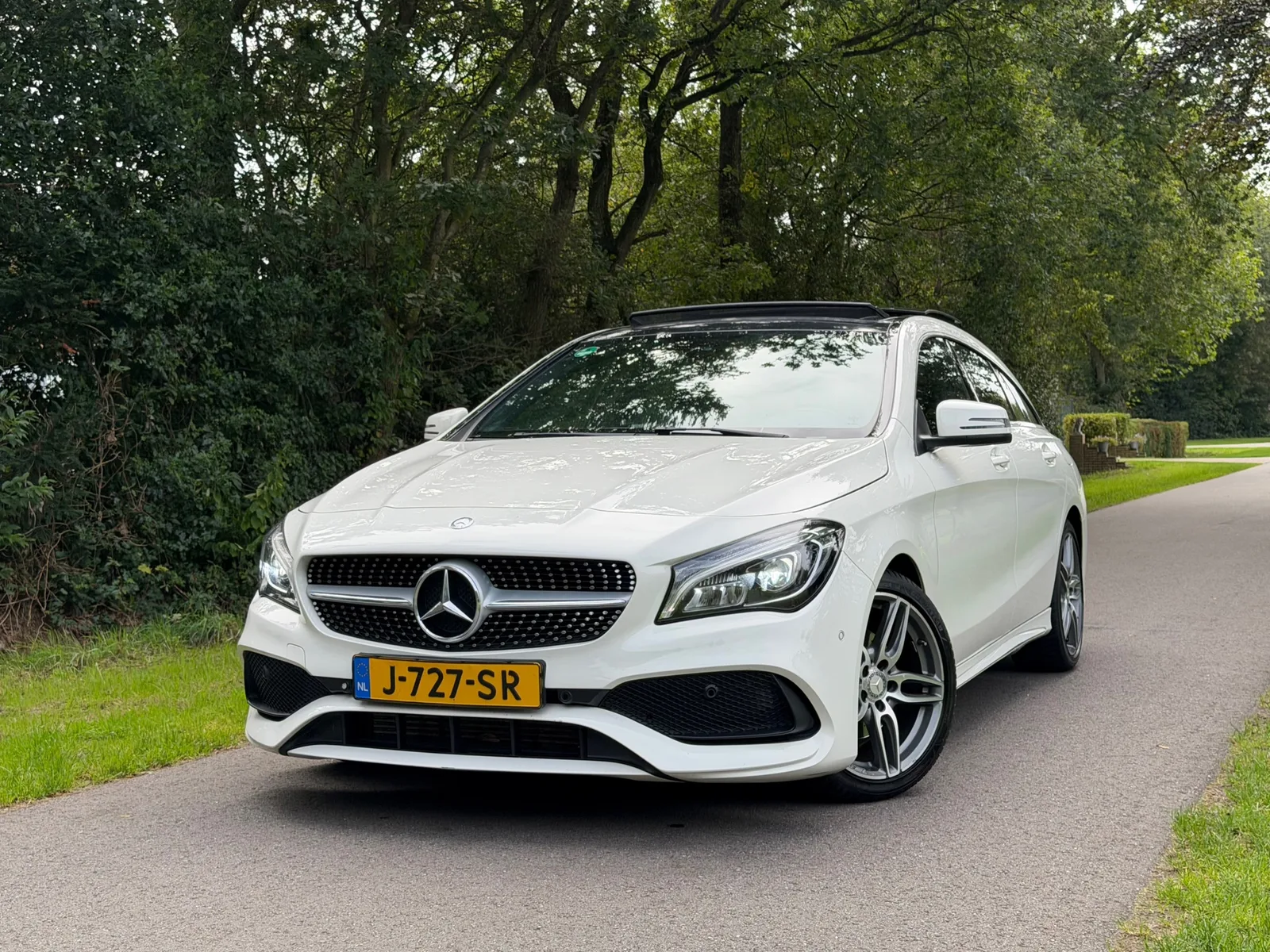 Mercedes-Benz CLA-Klasse (2016) — foto 1