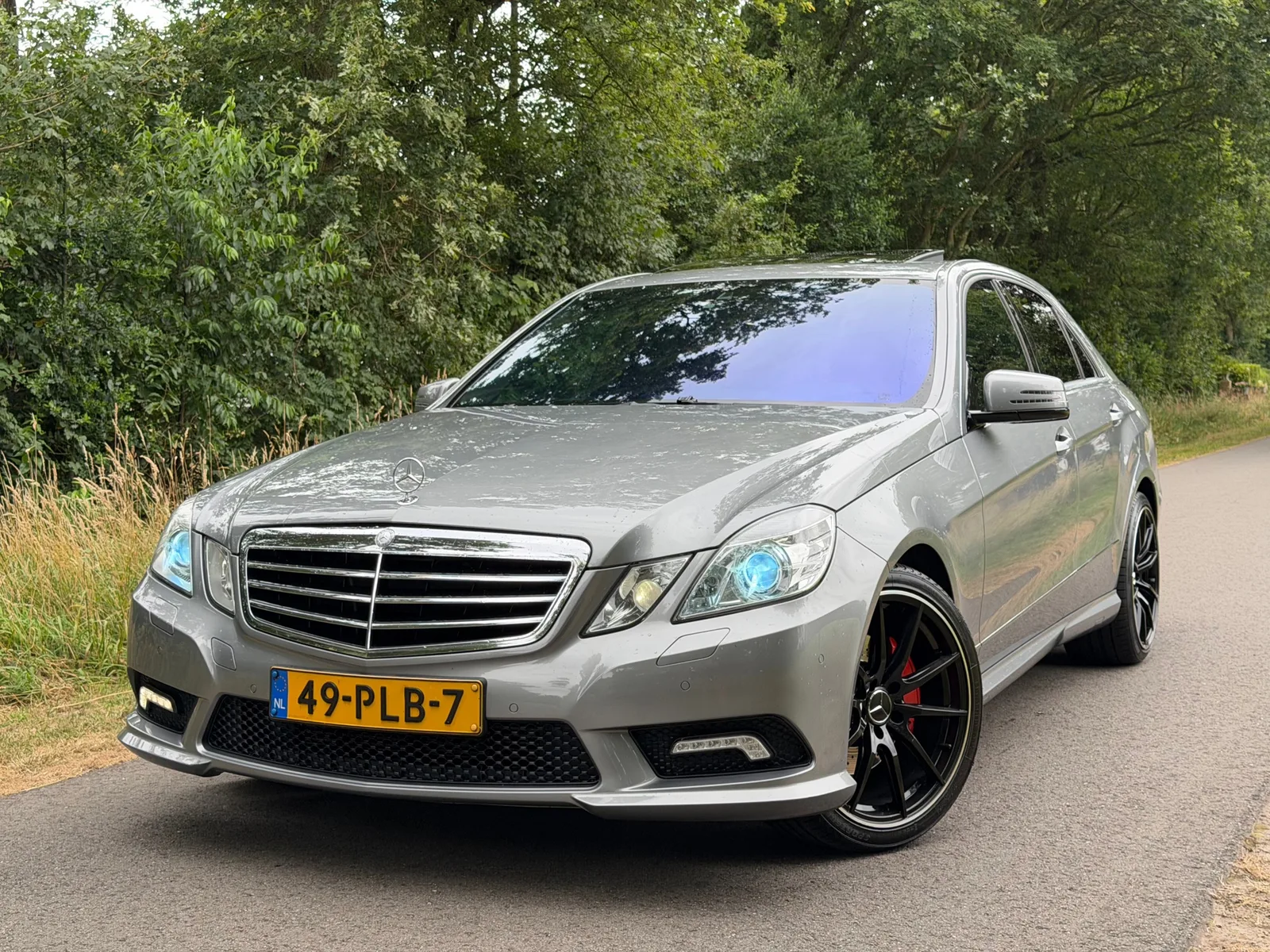 Mercedes-Benz E-Klasse (2011) — foto 1