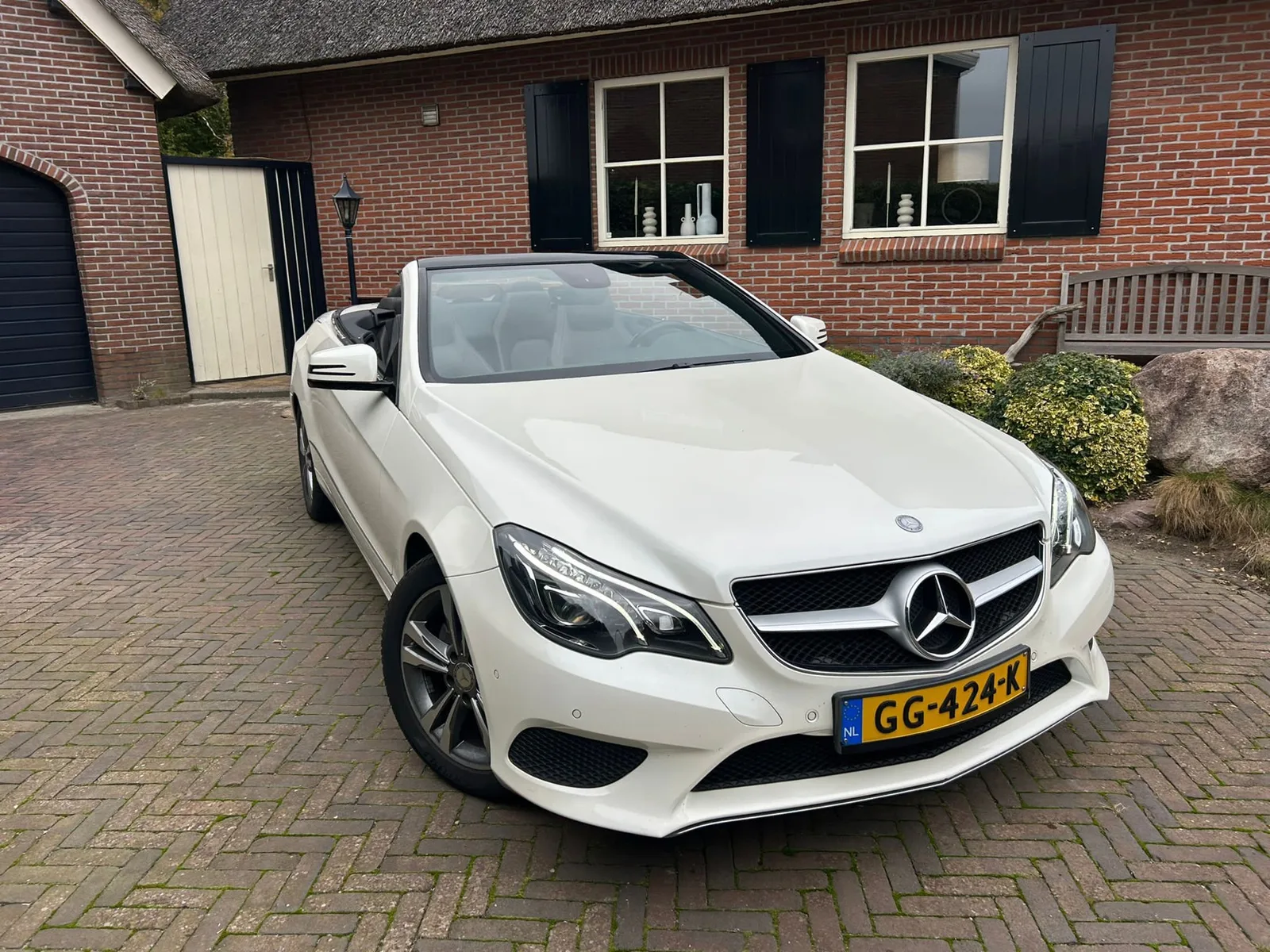 Mercedes-Benz E-Klasse (2015) — foto 1