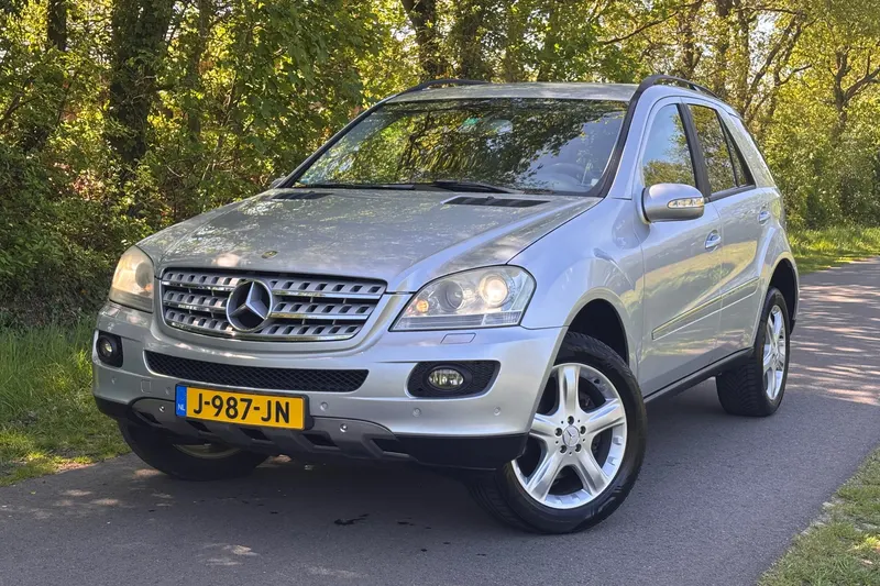 Mercedes-Benz ML-Klasse (2005)