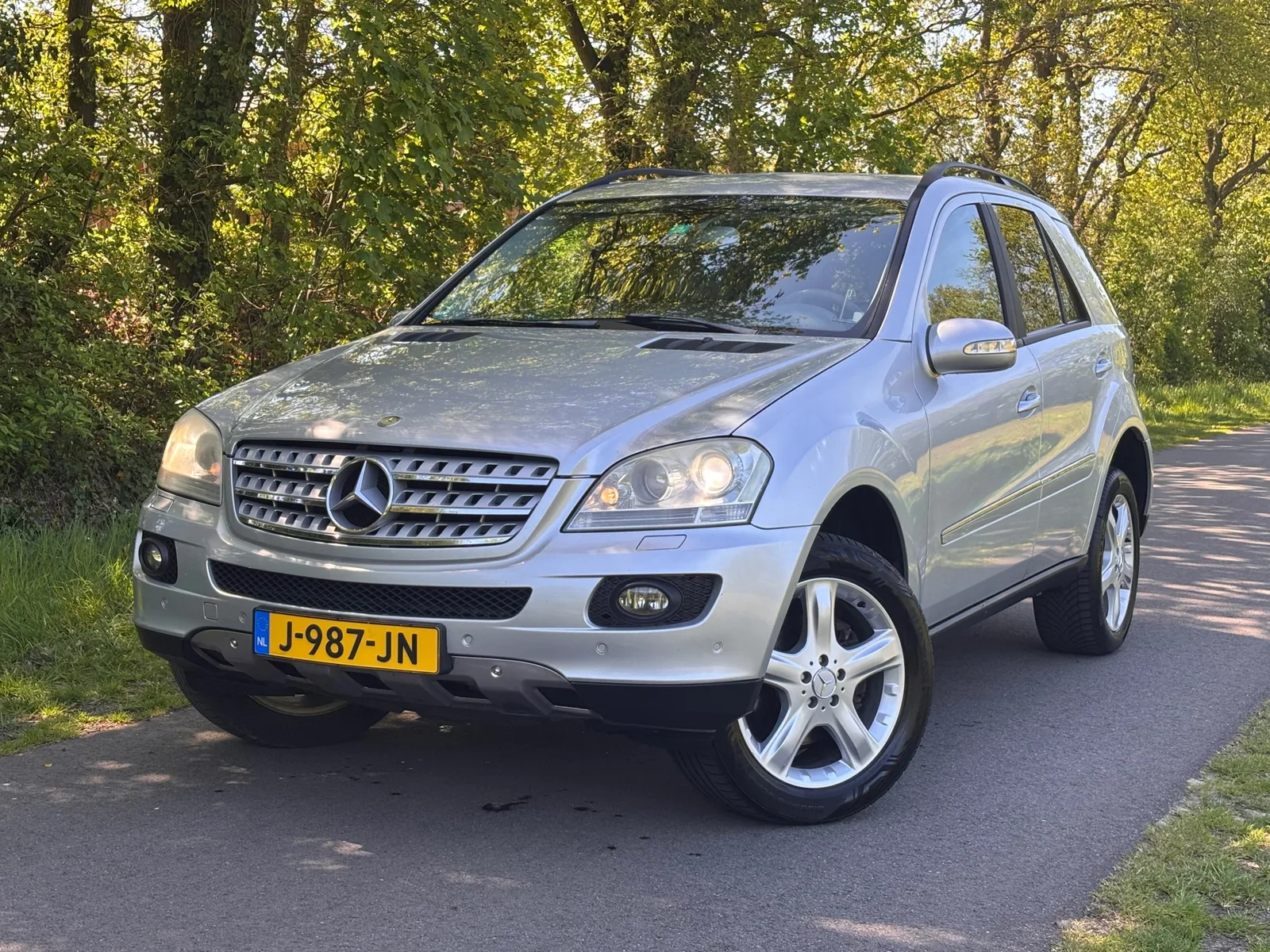 Mercedes-Benz ML-Klasse (2005) — foto 1