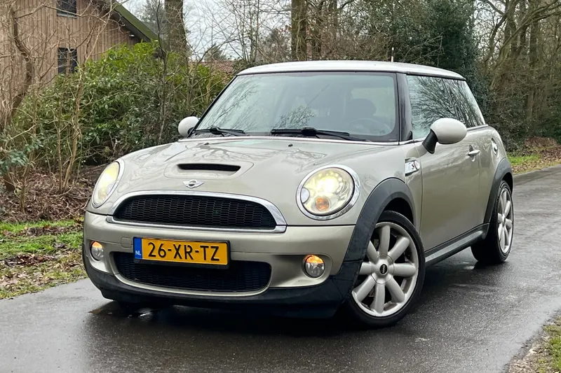 MINI Cooper S (2008)