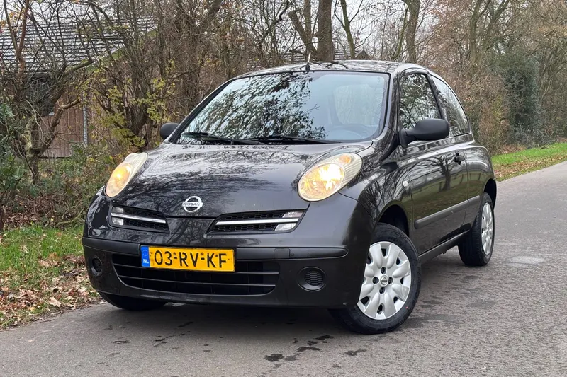Nissan Micra (2005)