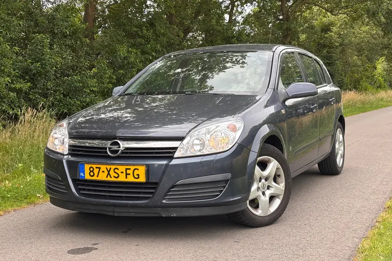 Opel Astra (2007)