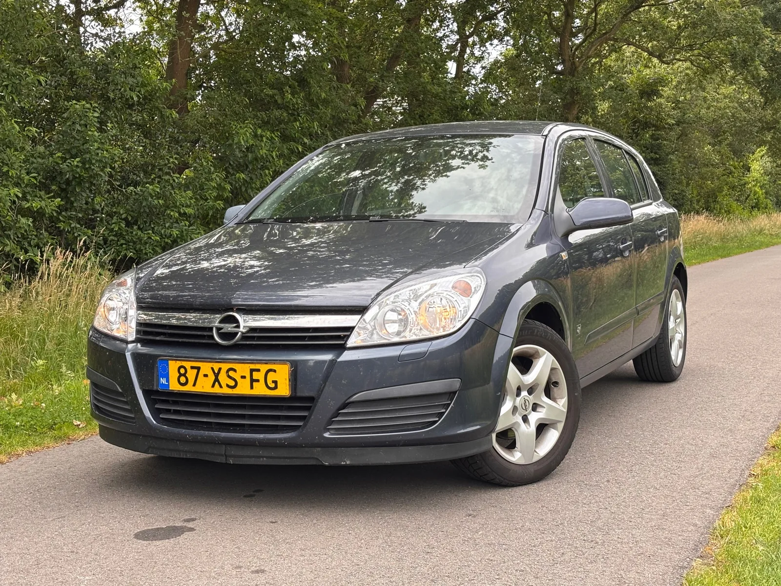 Opel Astra (2007) — foto 1