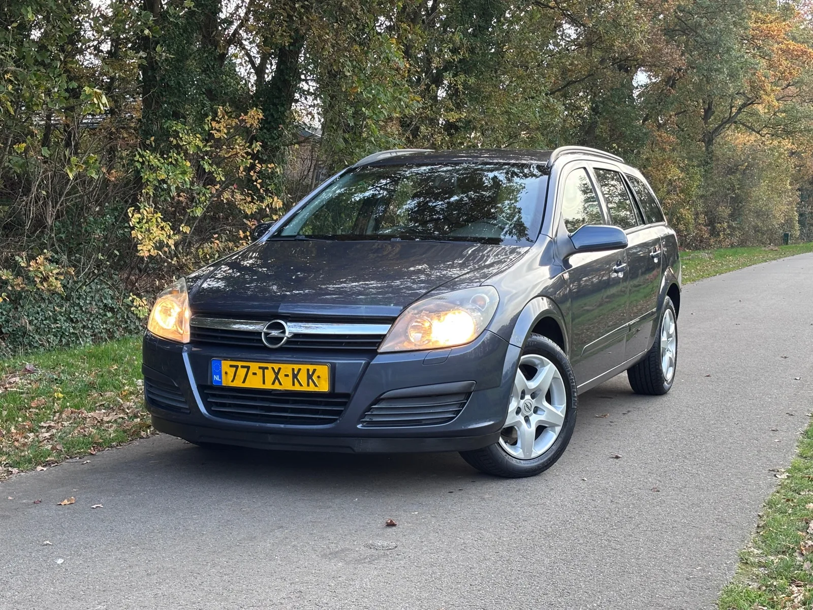 Opel Astra (2007) — foto 1