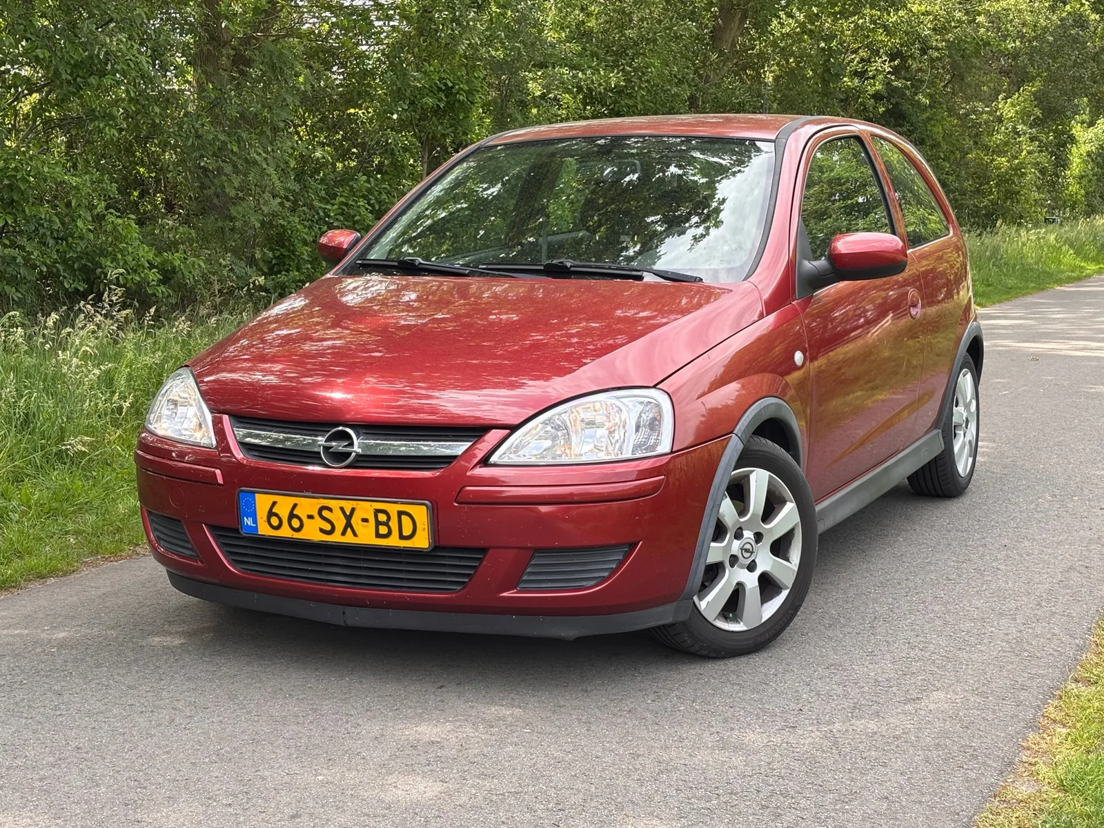 Opel Corsa (2006) — foto 1