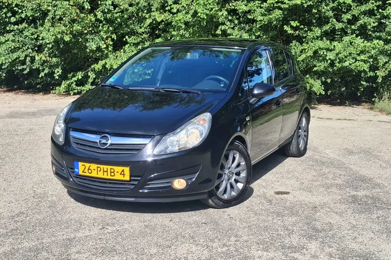 Opel Corsa (2011)