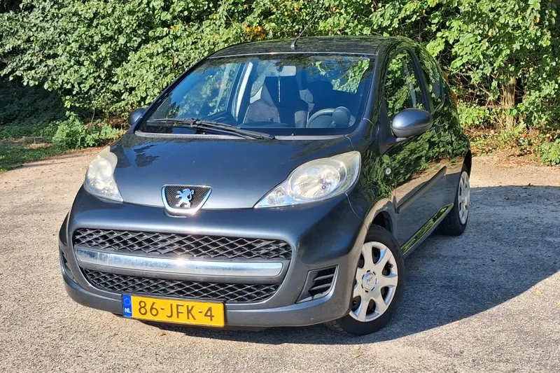 Peugeot 107 (2009)
