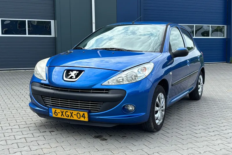 Peugeot 206 (2011)