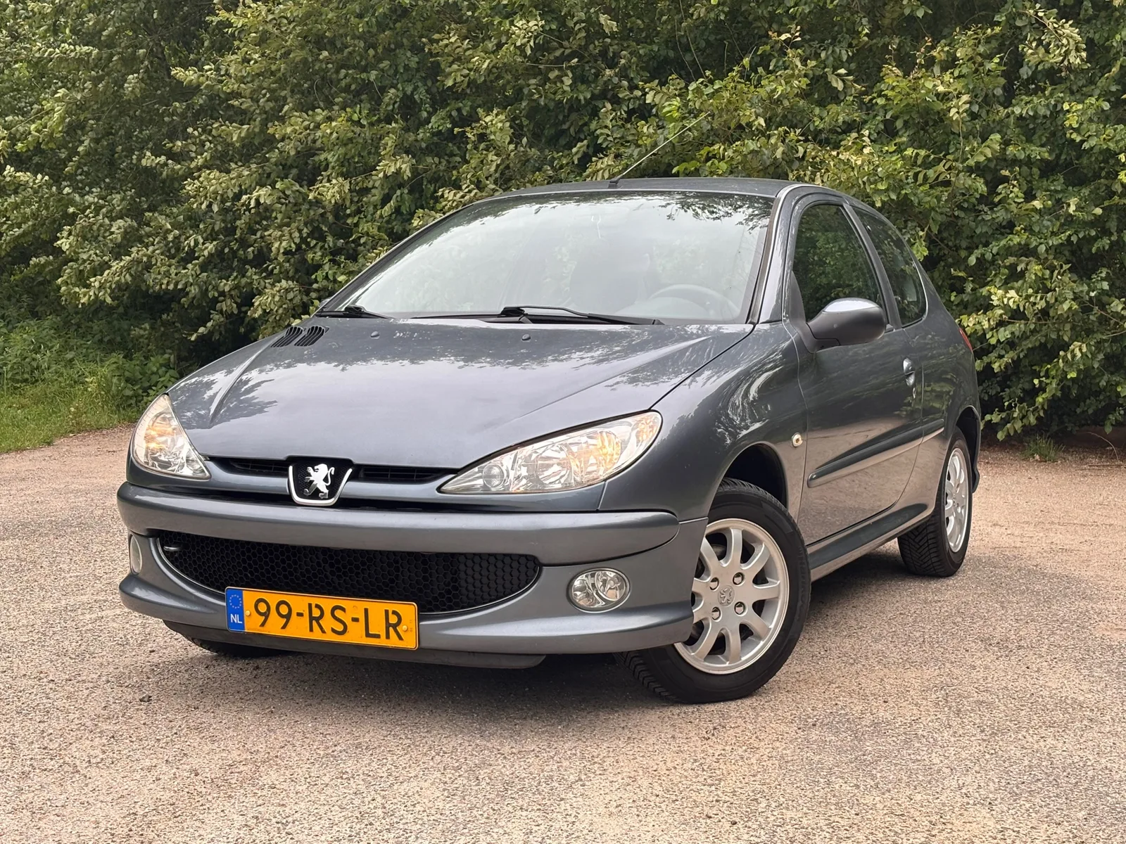 Peugeot 206 (2005) — foto 1