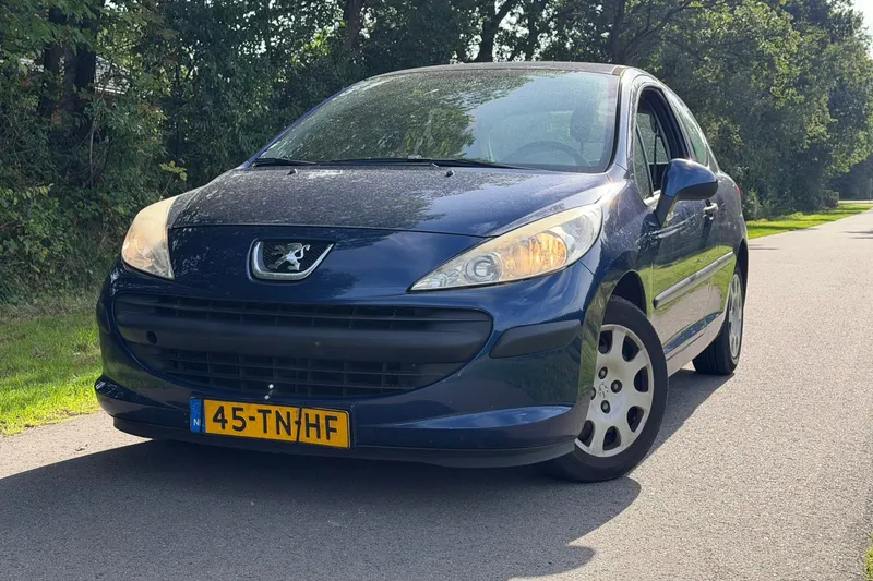 Peugeot 207 (2006)