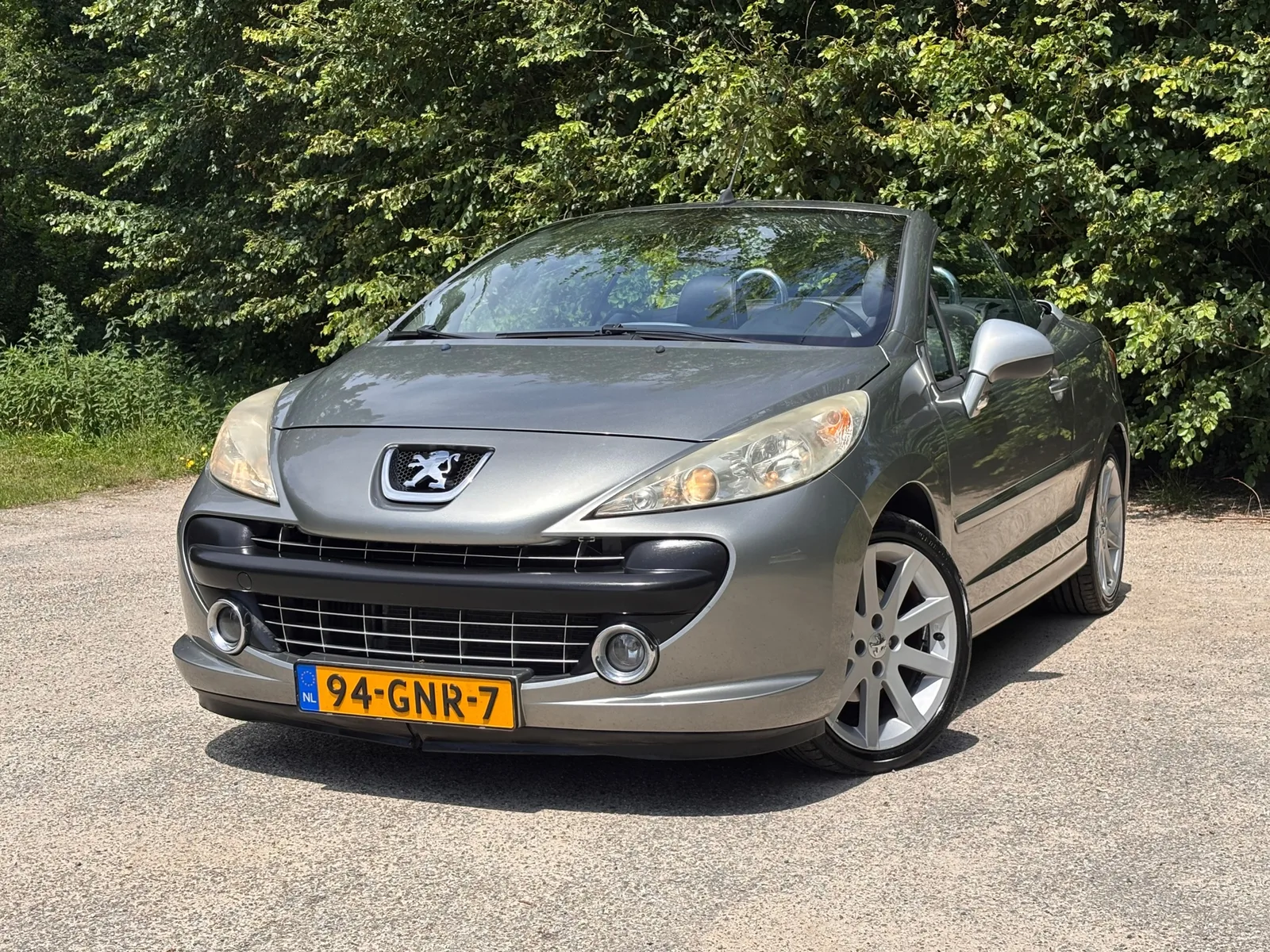 Peugeot 207 (2008) — foto 1