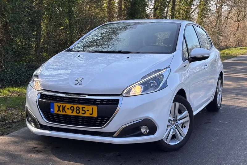 Peugeot 208 (2019)
