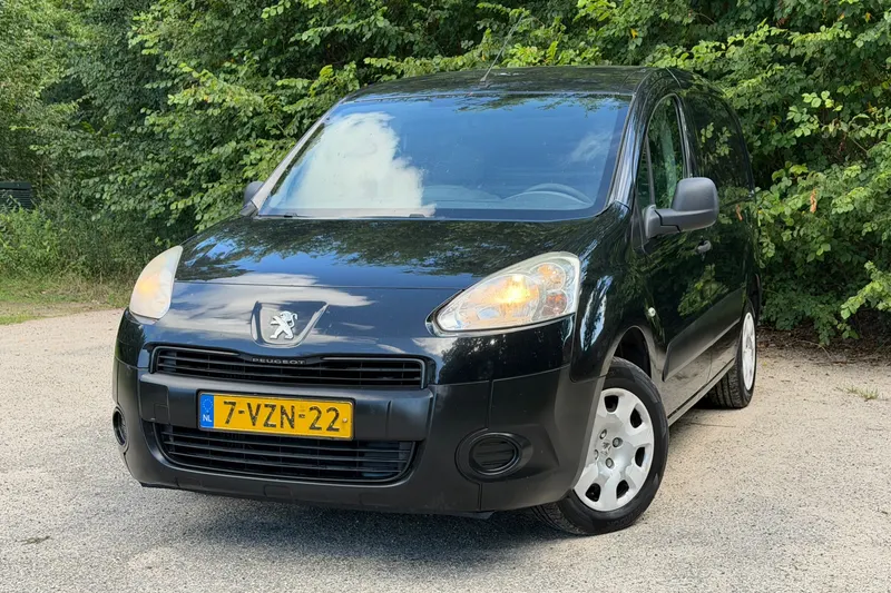 Peugeot Partner (2012)