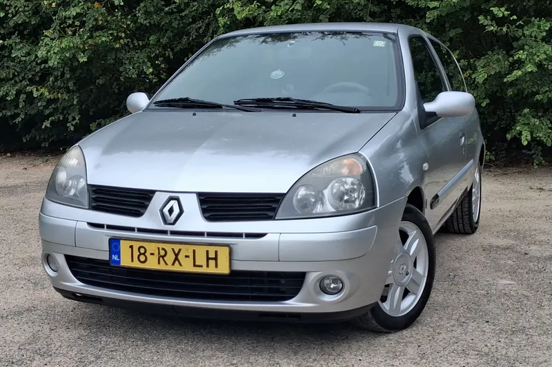Renault Clio (2005)