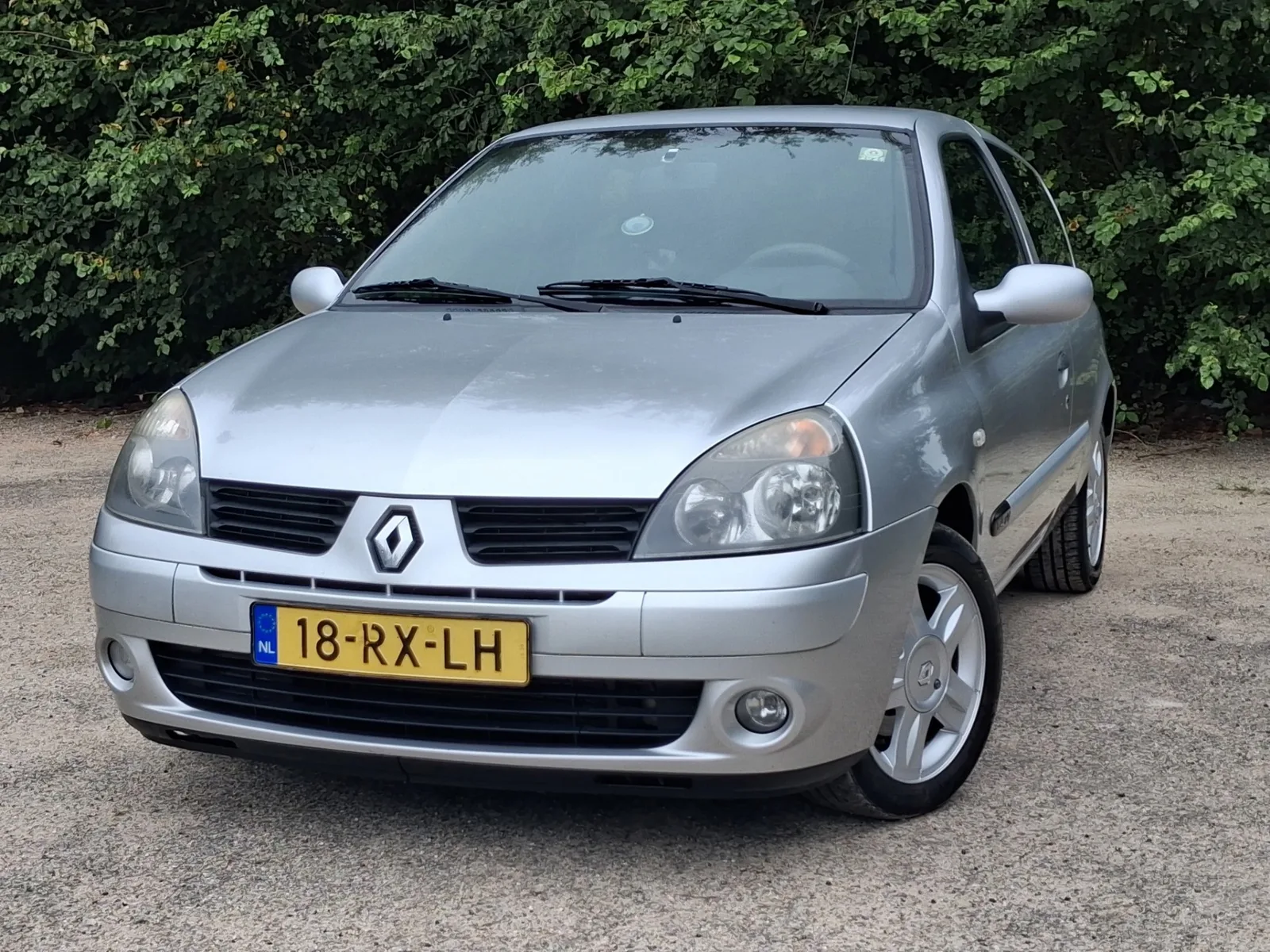Renault Clio (2005) — foto 1