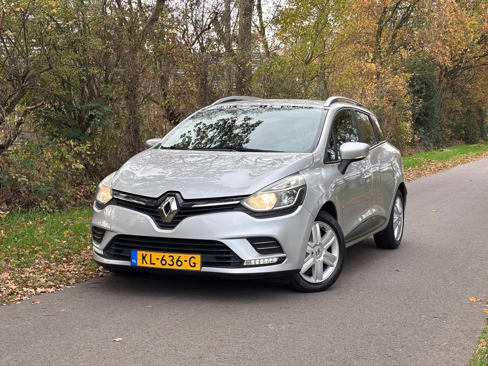 Renault Clio (2016) — foto 1