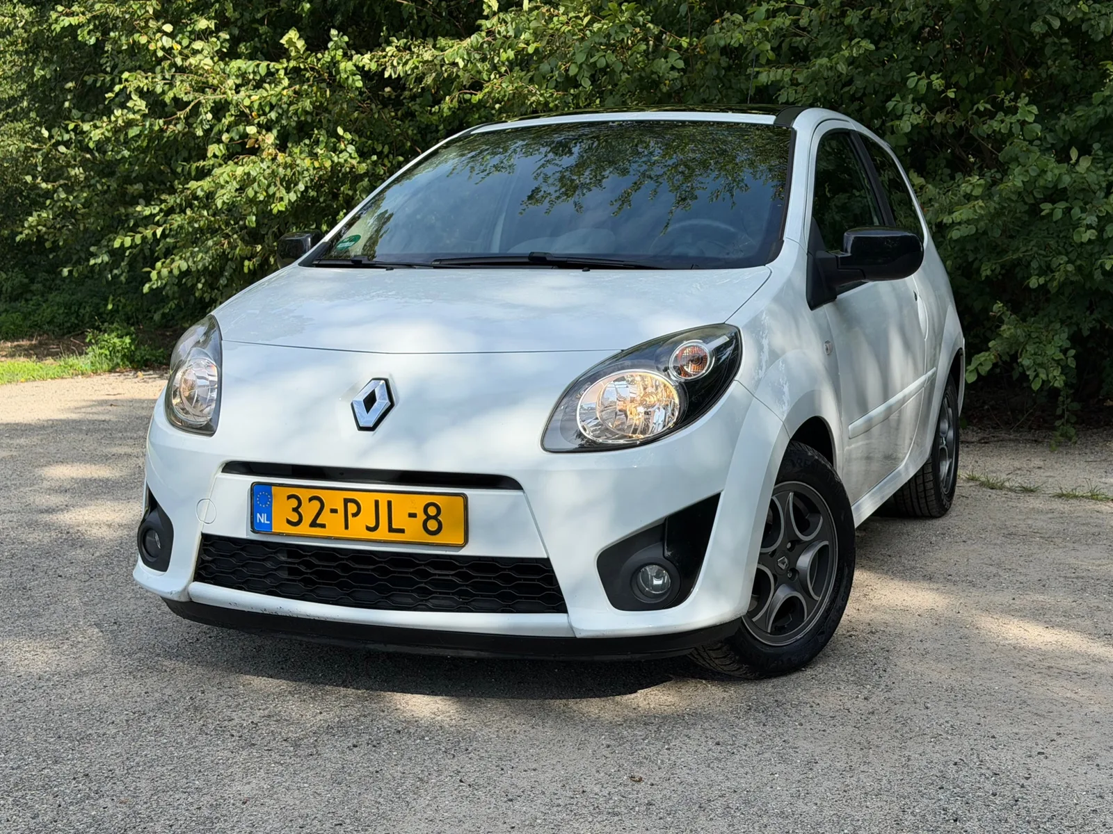 Renault Twingo (2011) — foto 1