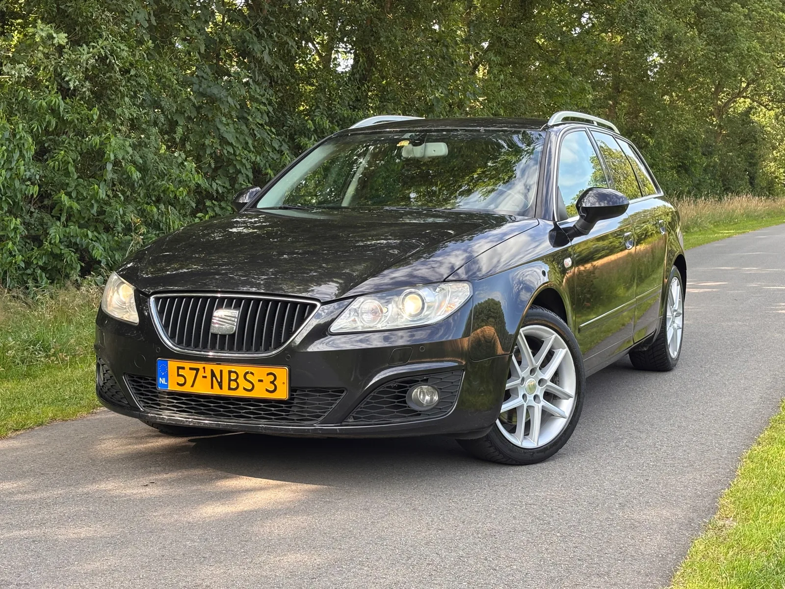 SEAT Exeo (2010) — foto 1