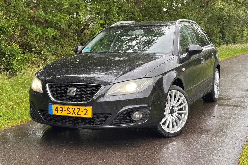 SEAT Exeo (2012)