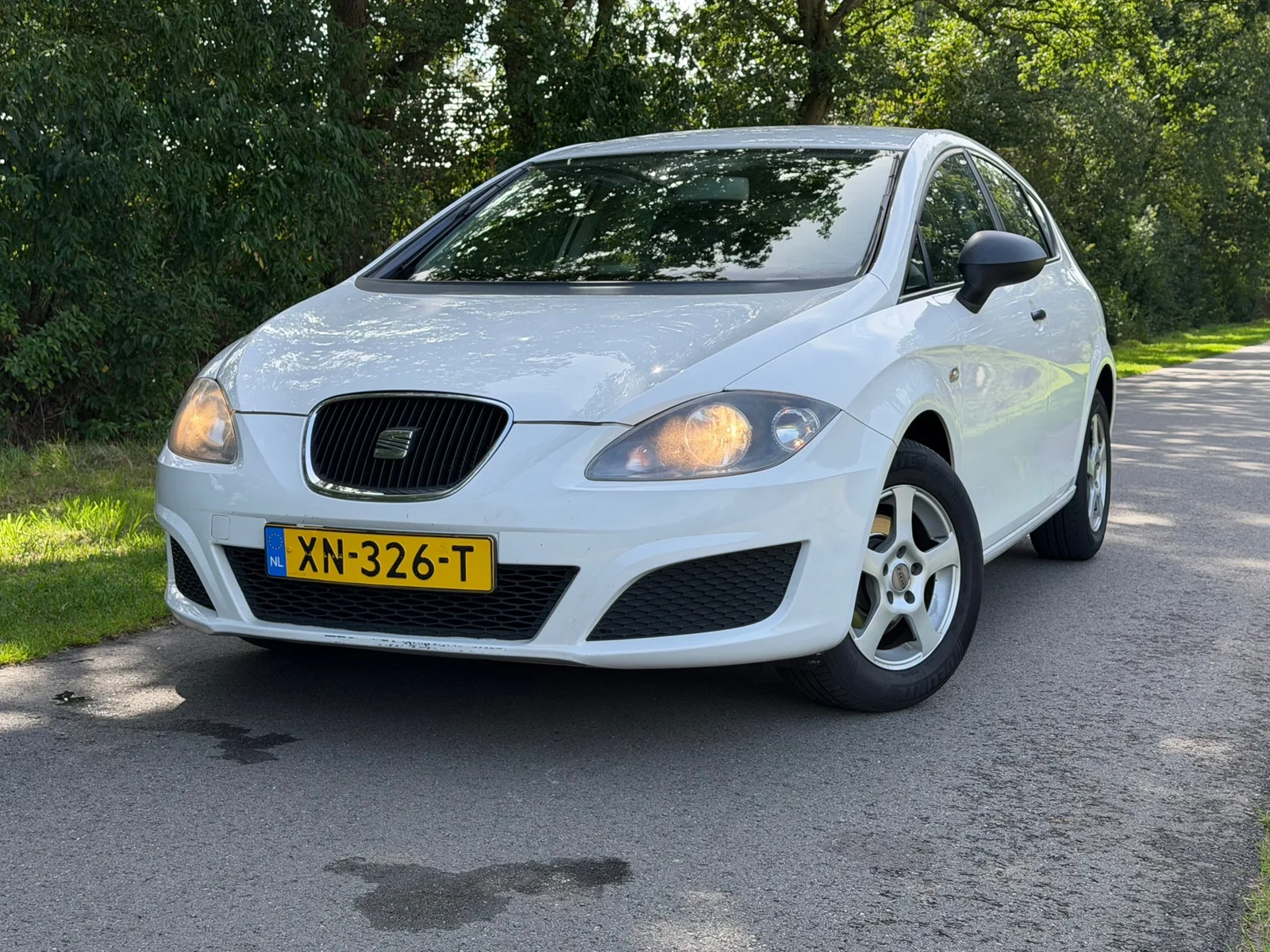 SEAT Leon (2011) — foto 1