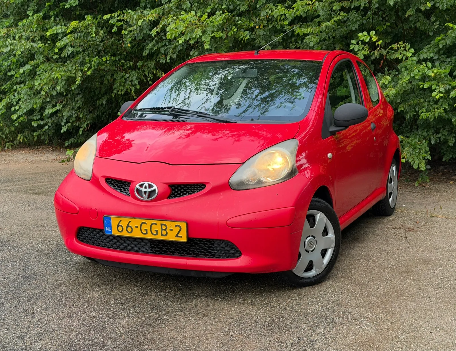 Toyota Aygo (2008) — foto 1