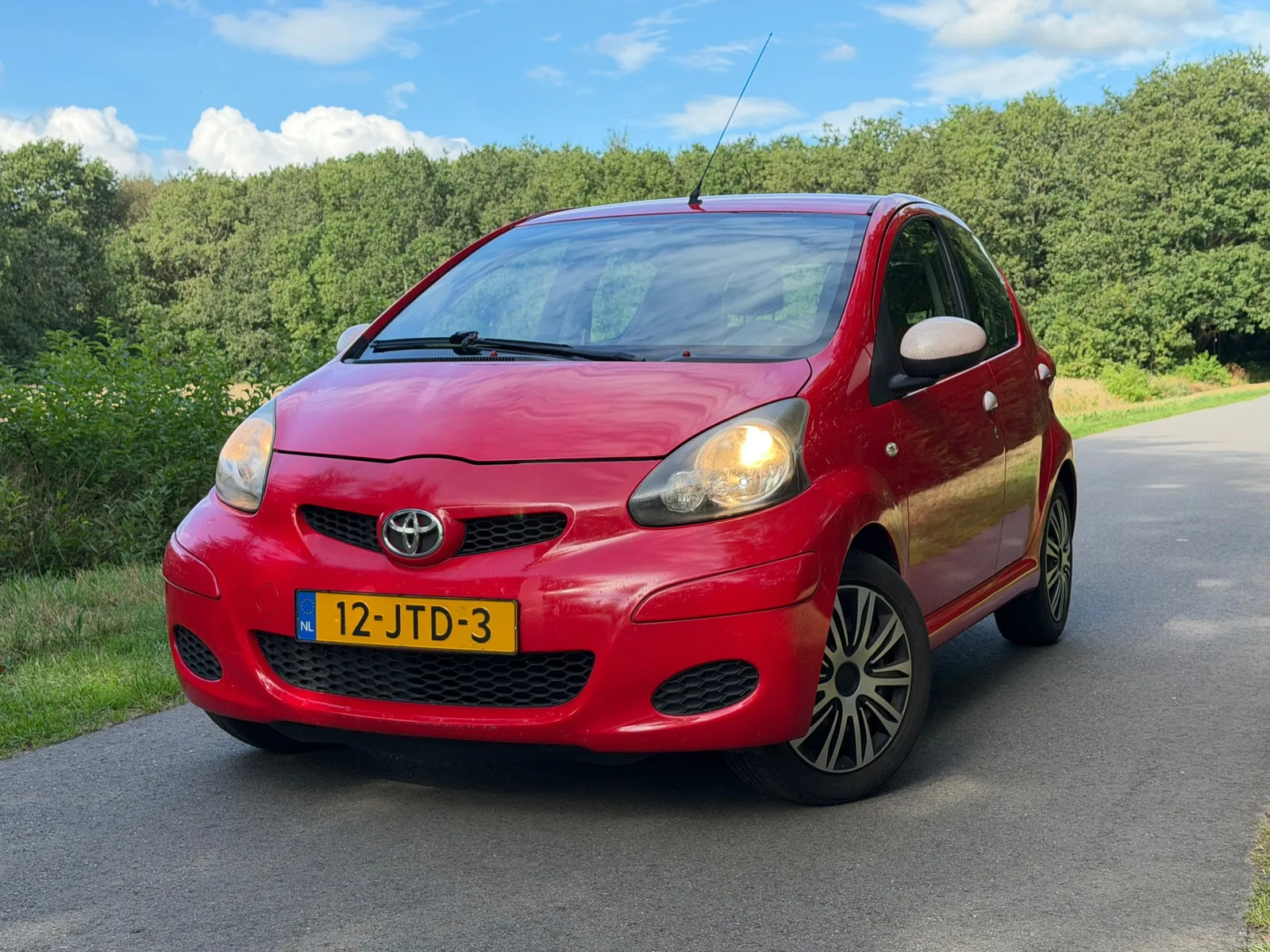 Toyota Aygo (2009) — foto 1