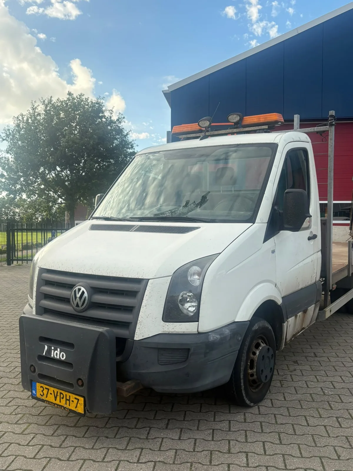Volkswagen Crafter (2008) — foto 1