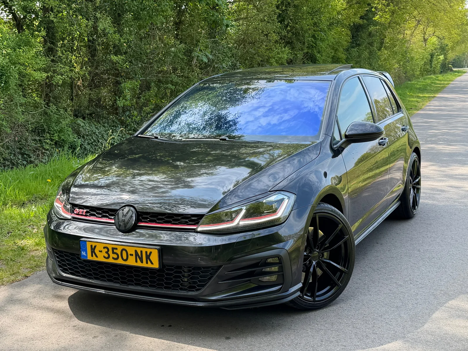 Volkswagen Golf (2017) — foto 1