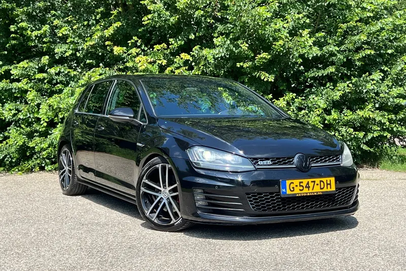 Volkswagen Golf (2016)