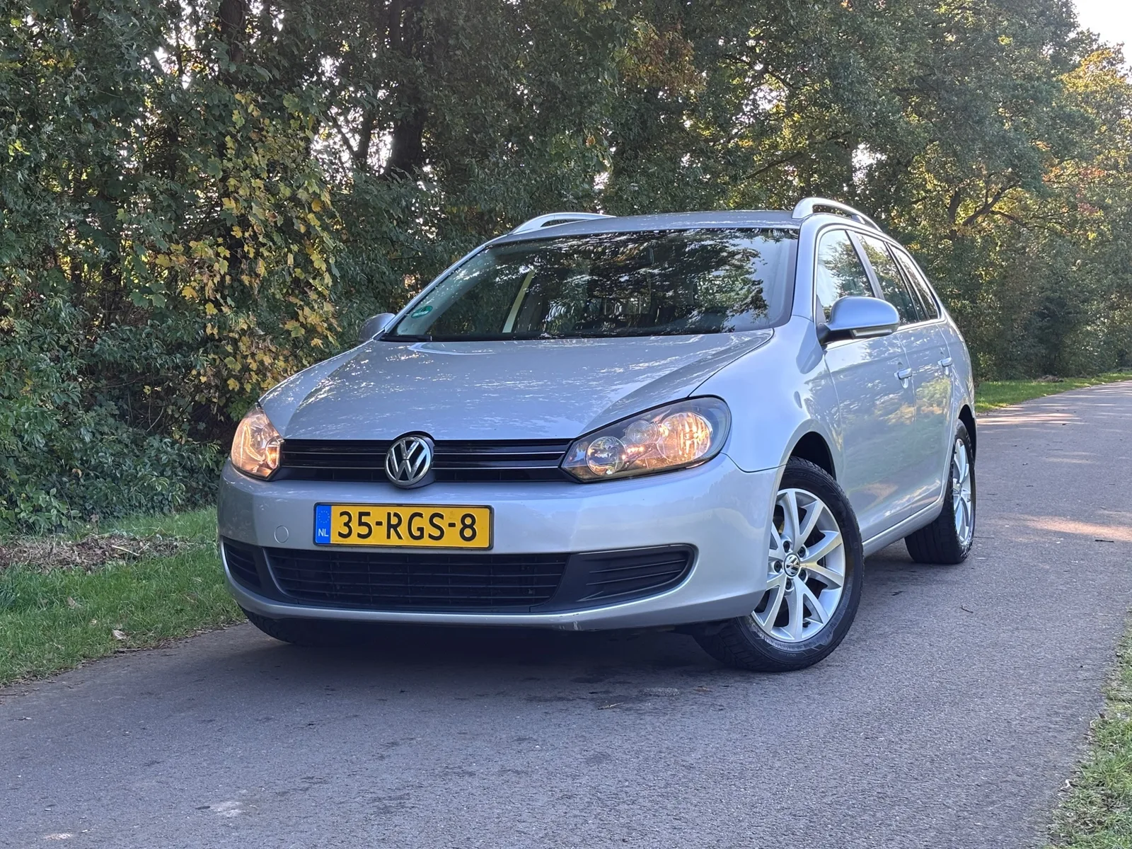 Volkswagen Golf (2011) — foto 1