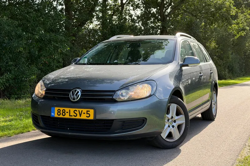 Volkswagen Golf (2010)