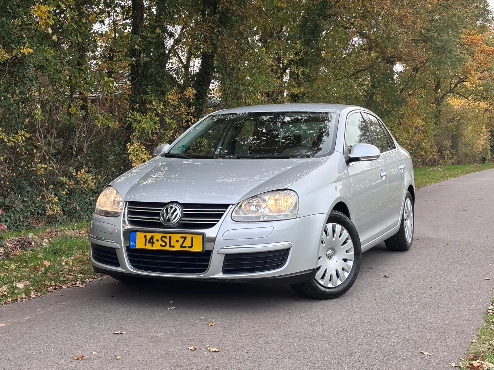 Volkswagen Jetta (2006) — foto 1