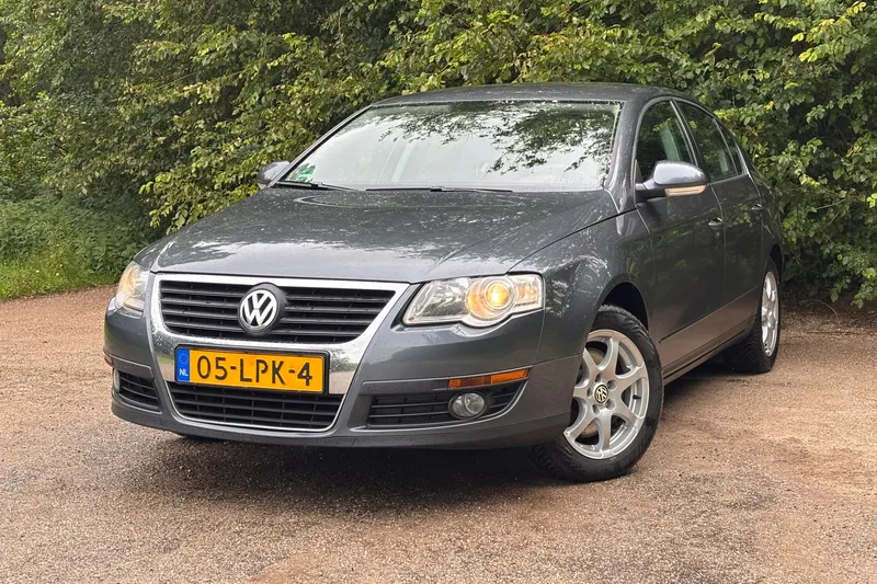 Volkswagen Passat (2010)