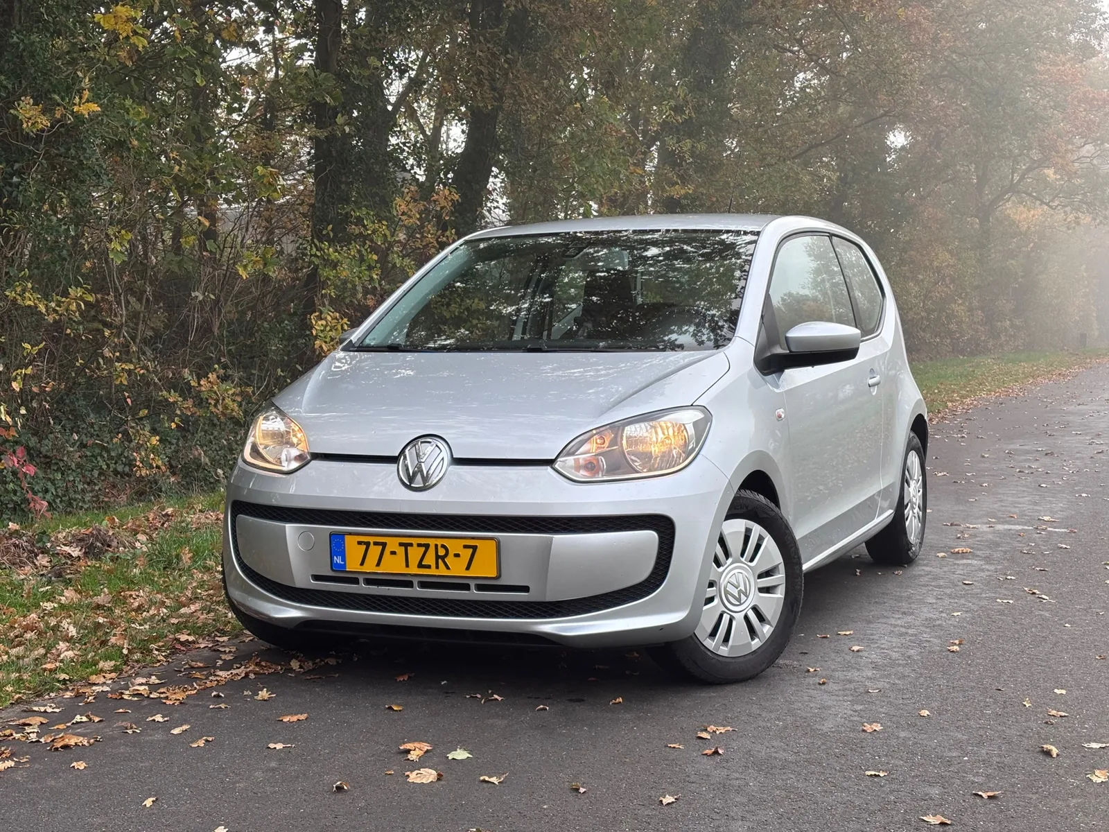 Volkswagen Up! (2012) — foto 1