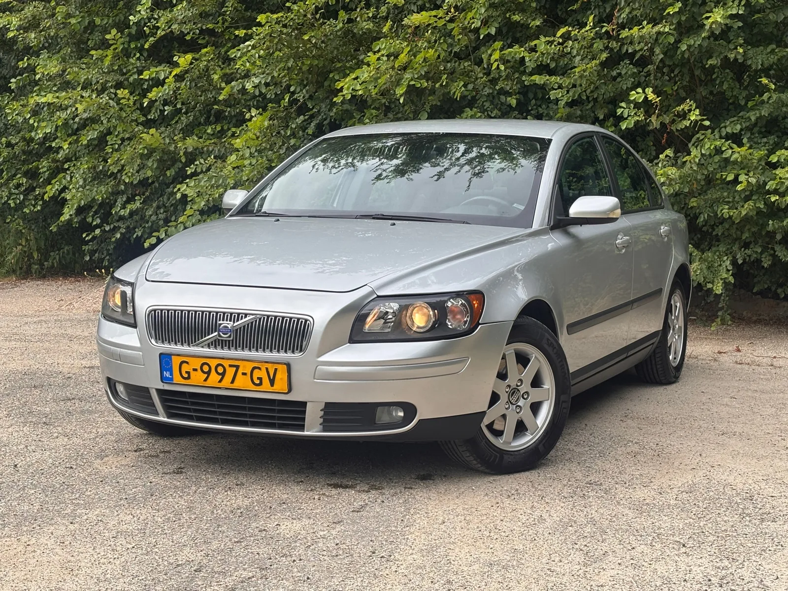 Volvo S40 (2004) — foto 1