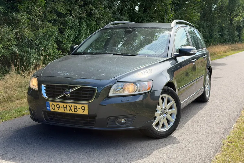 Volvo V50 (2009)