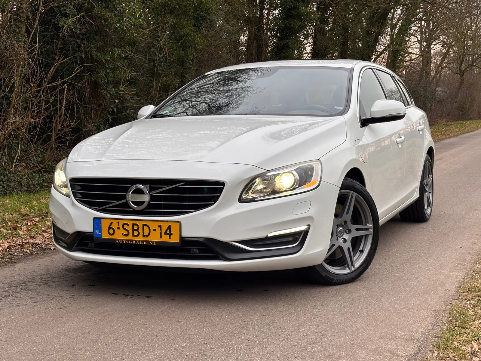 Volvo V60 (2013) — foto 1