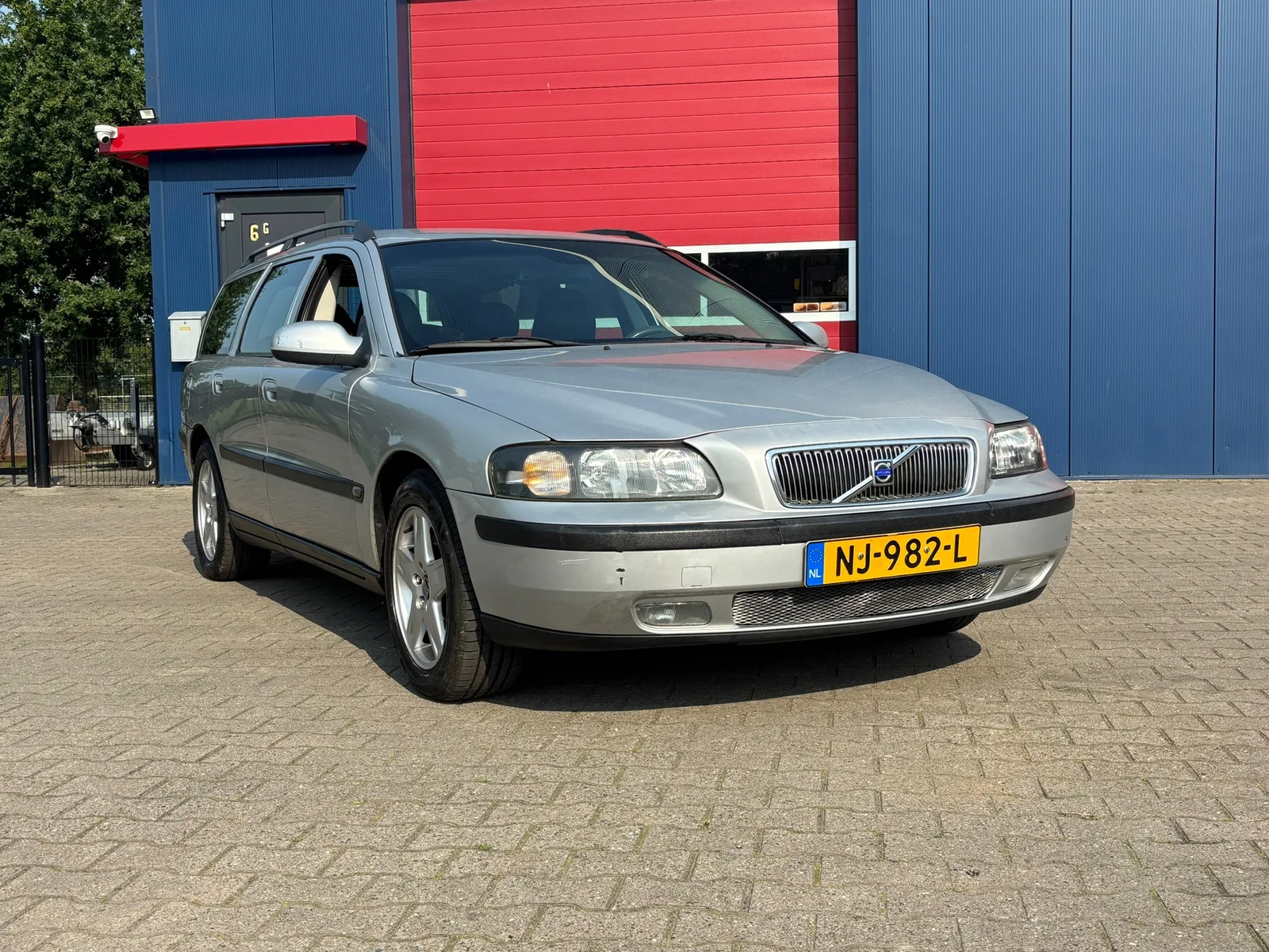 Volvo V70 (2002) — foto 1