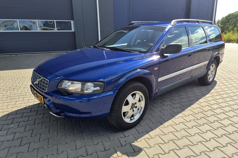 Volvo V70 Cross Country (2002)