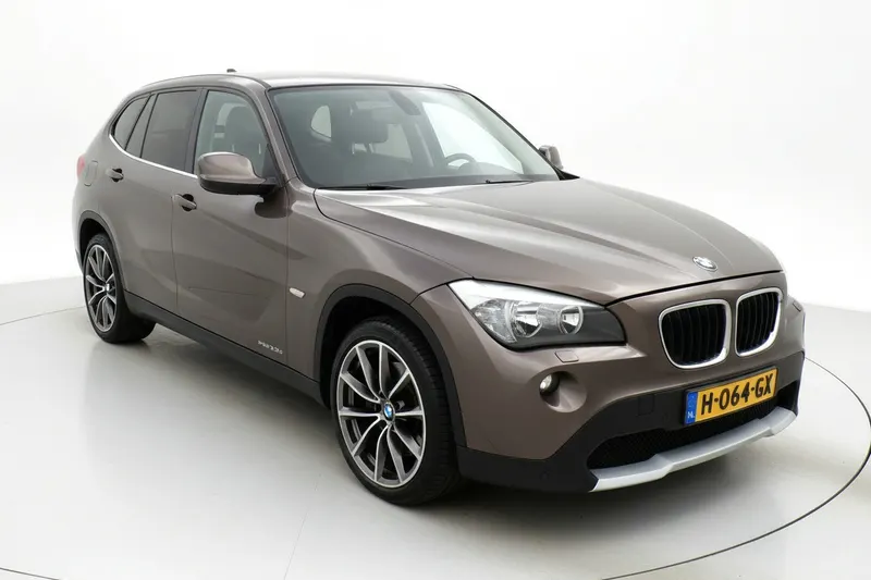 BMW X1 (2011)