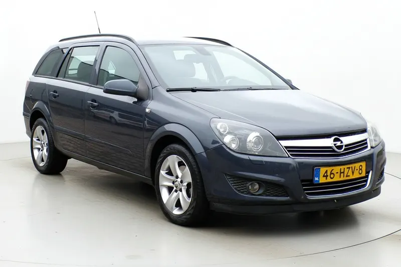Opel Astra (2009)