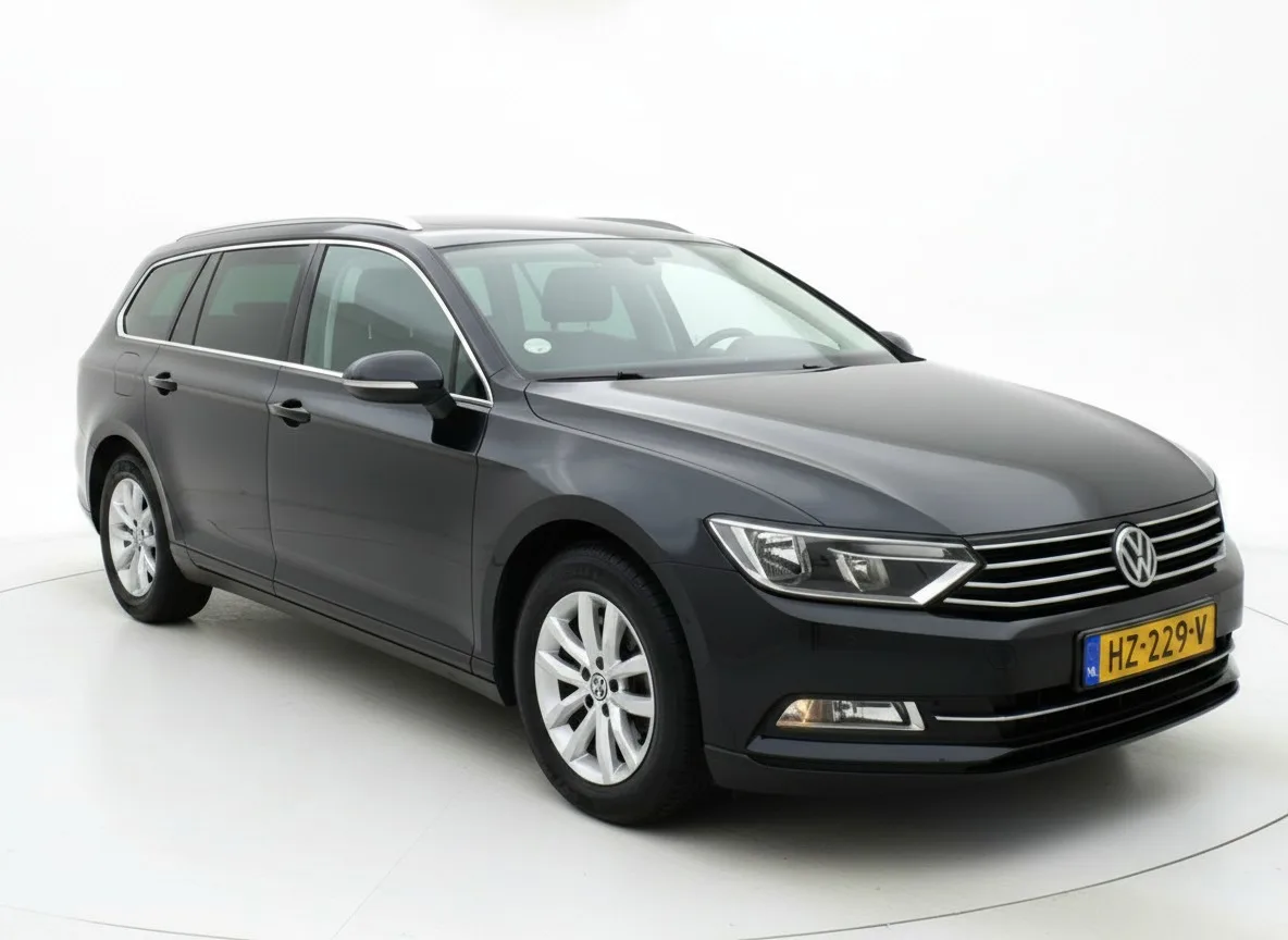 Volkswagen Passat (2015) — foto 1