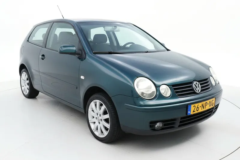 Volkswagen Polo (2004)